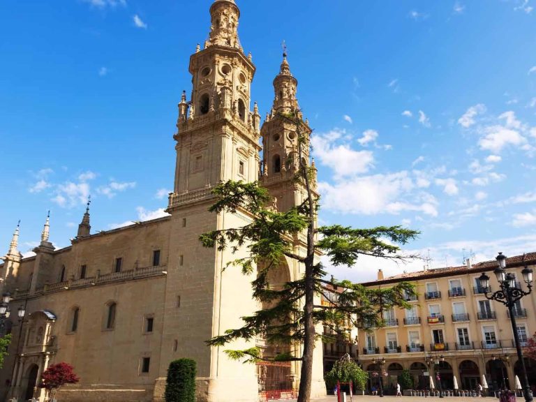 Logro o Turismo De La Rioja logro-o-turismo-de-la-rioja