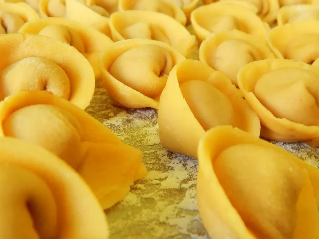 Cappelletti pasteles y mas