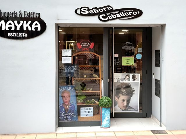 Peluqueria y estetica mayka estilista
