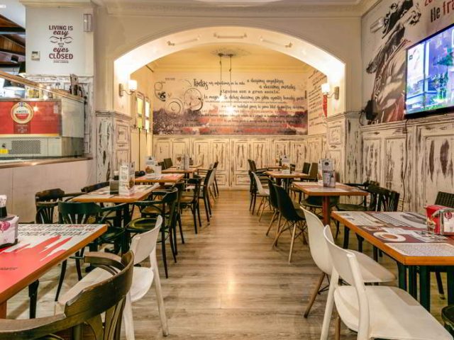 Restaurante cafeteria agora