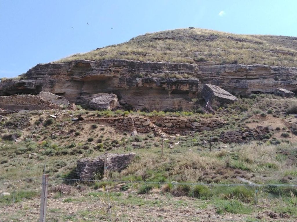 De Cervera del Río Alhama a Contrebia Leucade